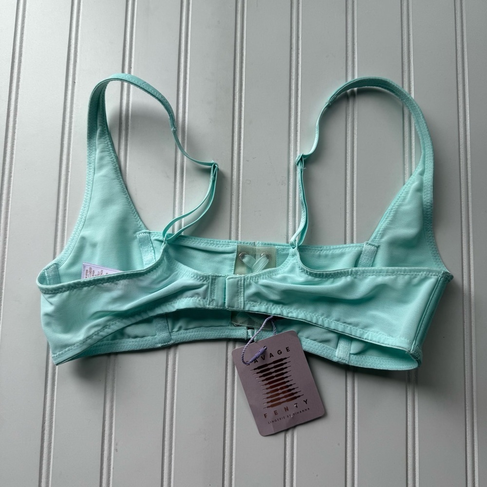 Savage Fenty Lingerie Rihanna Bra Queen of the Galaxy Blue Light Size Small NWT - Picture 3 of 6